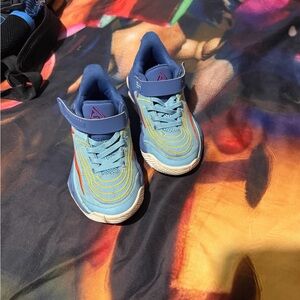 Nike Kids Blue and Yellow Sneakers